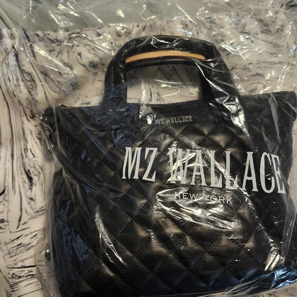 Rare LEATHER MZ Wallace Limited Edition Sutton Deluxe - Picture 6 of 10